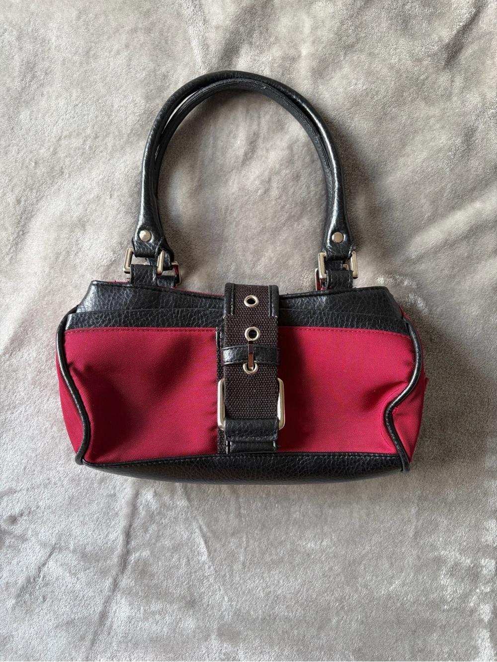 Women's Red and Black Shoulder Bag - Classic Buckle Detail